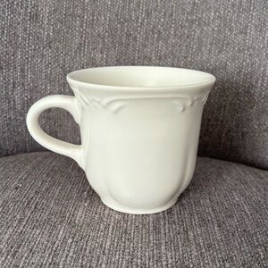 Pfaltzgraff Filigree Cup Mug